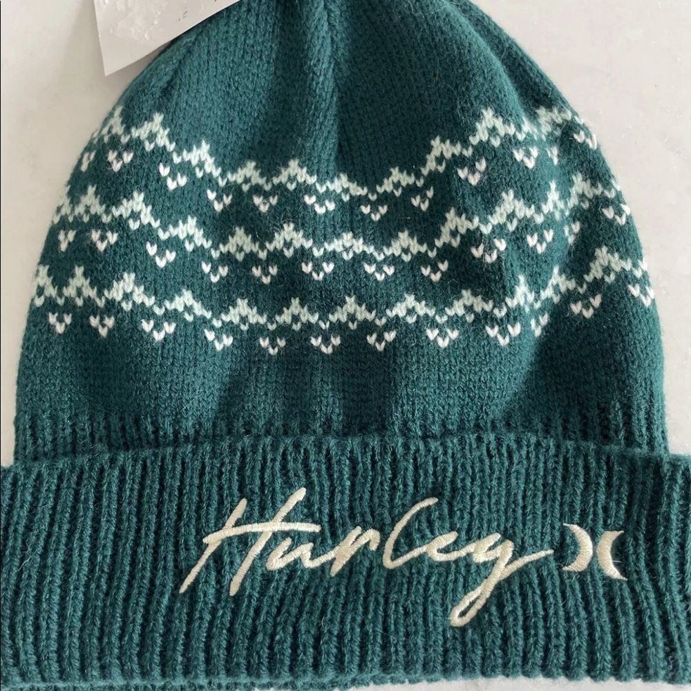 Hurley Women’s Dark Green W Vail Cuff Beanie Winter Hat One Size New